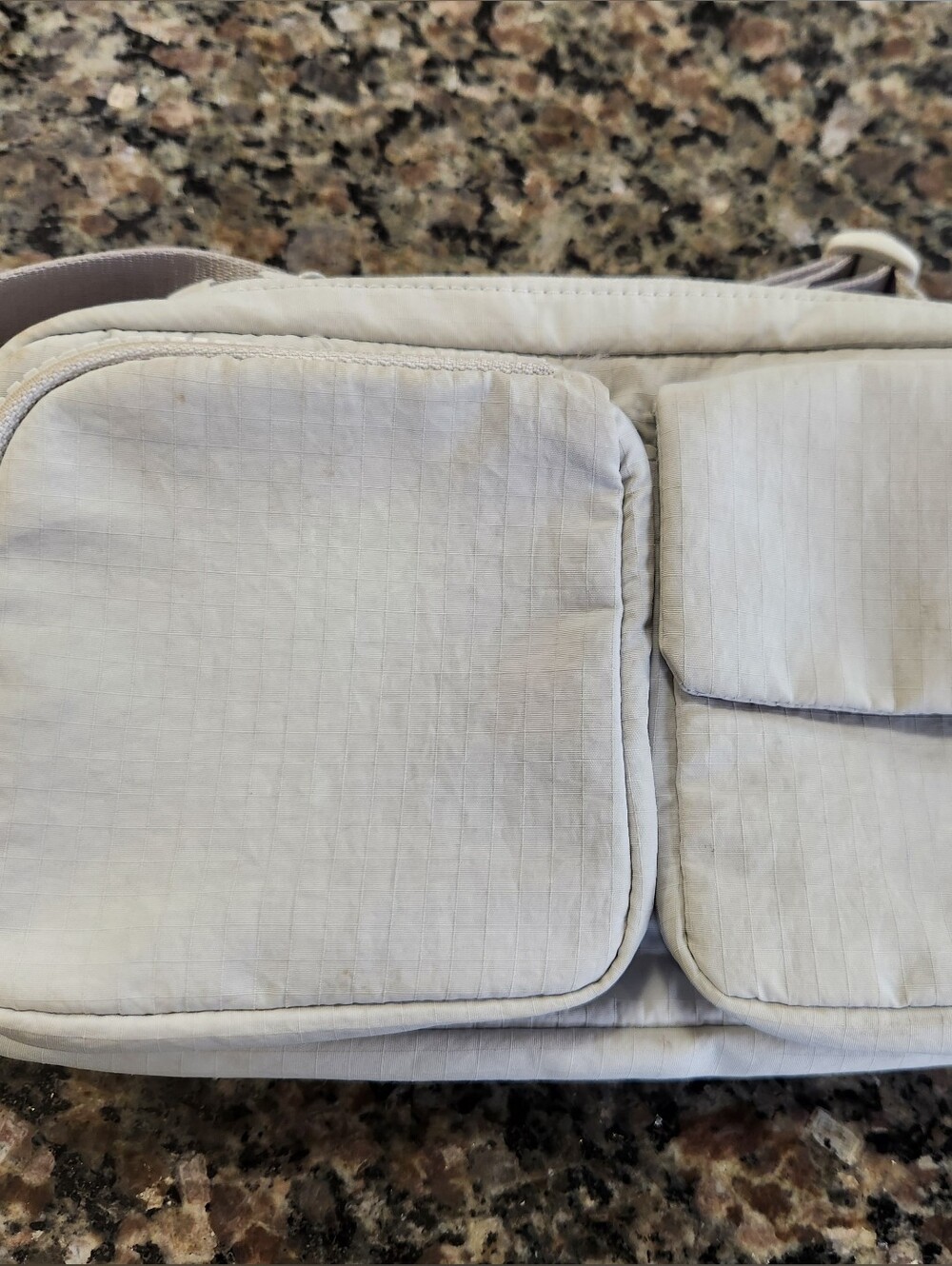 Lululemon Everywhere Belt Bag